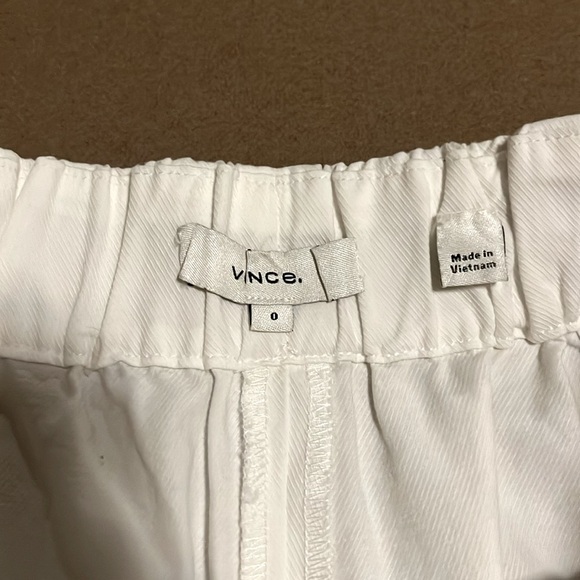 VINCE Washed Cotton Short - Off White - Size 0 - NWOT - Picture 5 of 12